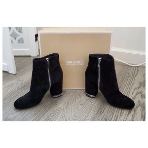 MICHAEL Michael Kors "Sabrina" Black Suede Block Heel Booties (Size 5)